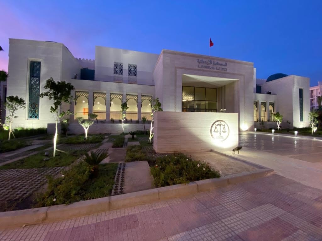 Tribunal de Tétouan avec finitions architecturales TRAVTAZI